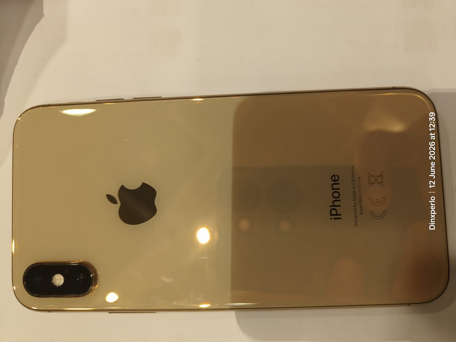 iPhone XS
